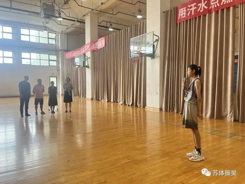 篮球新手基础训练方法_1
